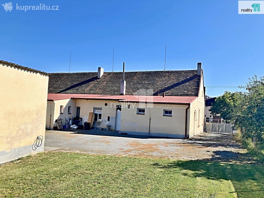 Prodej  komerční reality 471 m^2 Dolce, Dolce 