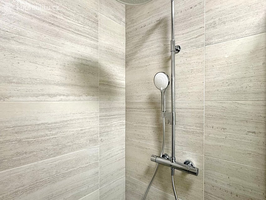 Prodej  rodinného domu 177 m^2 K Malé Hleďsebi, Velká Hleďsebe 