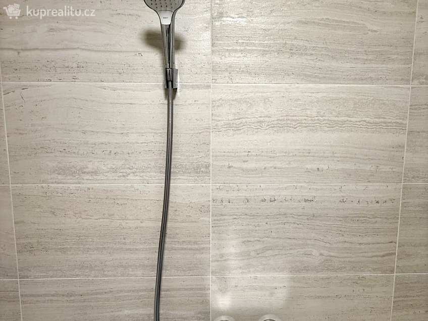 Prodej  rodinného domu 177 m^2 K Malé Hleďsebi, Velká Hleďsebe 