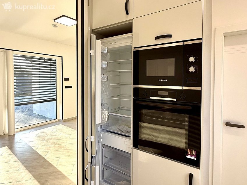 Prodej  rodinného domu 177 m^2 K Malé Hleďsebi, Velká Hleďsebe 