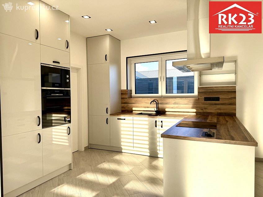 Prodej  rodinného domu 177 m^2 K Malé Hleďsebi, Velká Hleďsebe 