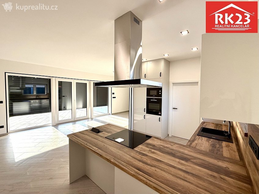 Prodej  rodinného domu 177 m^2 K Malé Hleďsebi, Velká Hleďsebe 