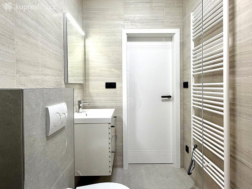 Prodej  rodinného domu 177 m^2 K Malé Hleďsebi, Velká Hleďsebe 