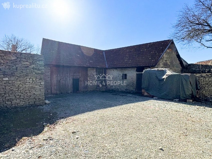 Prodej  rodinného domu 72 m^2 Votice, Votice 