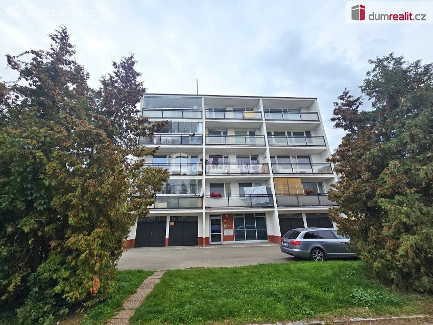 Prodej bytu 3+1 65 m^2 Pražského povstání, Benešov 