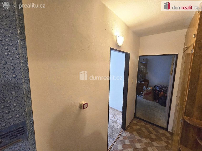 Prodej bytu 3+1 65 m^2 Pražského povstání, Benešov 