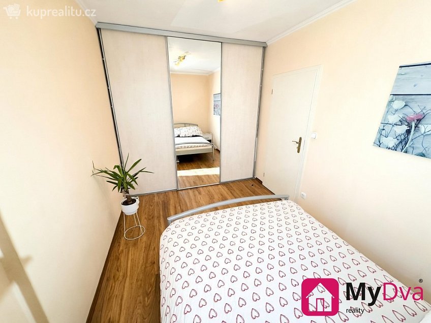 Prodej bytu 2+kk 55 m^2 Jarošova, Znojmo 