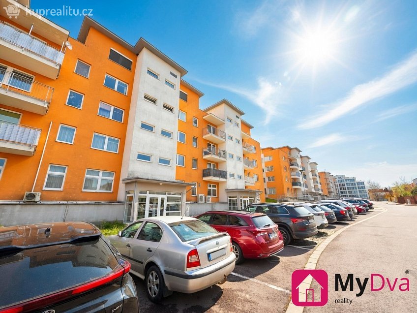 Prodej bytu 2+kk 55 m^2 Jarošova, Znojmo 