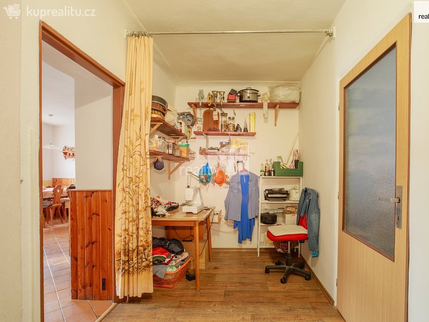 Prodej  rodinného domu 220 m^2 Pražská, Žebrák 