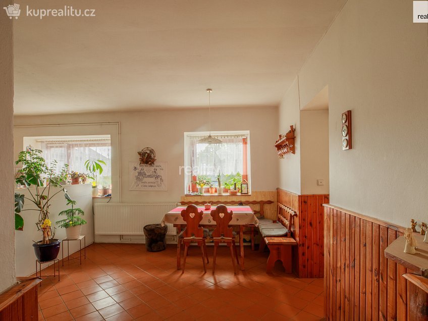 Prodej  rodinného domu 220 m^2 Pražská, Žebrák 