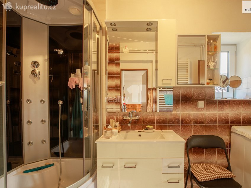 Prodej  rodinného domu 220 m^2 Pražská, Žebrák 