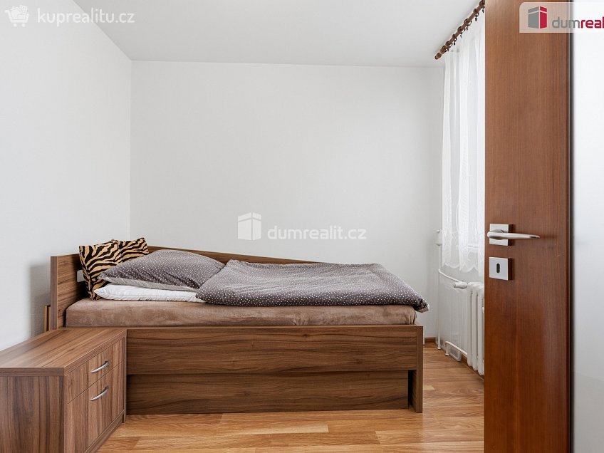 Prodej bytu 3+1 62 m^2 Vřesová, Hodonín 