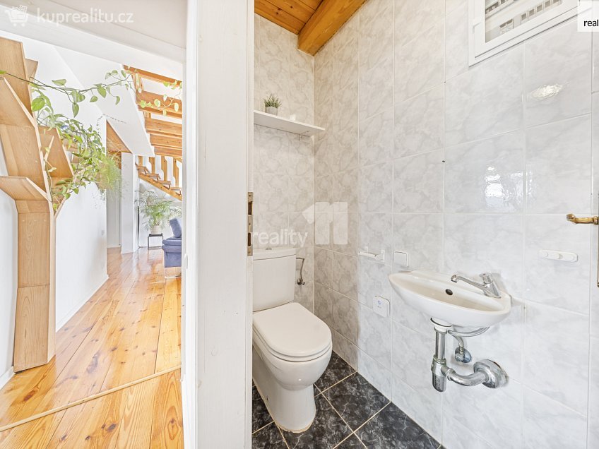 Prodej bytu 5 a více 177 m^2 Matice školské, České Budějovice 