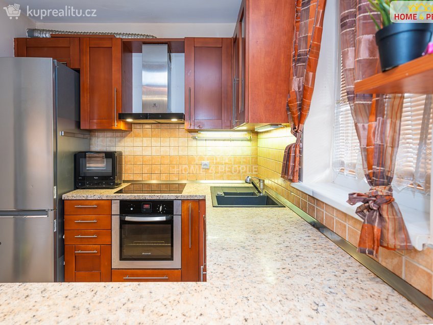 Prodej bytu 3+kk 80 m^2 Pod Harfou, Praha 9 