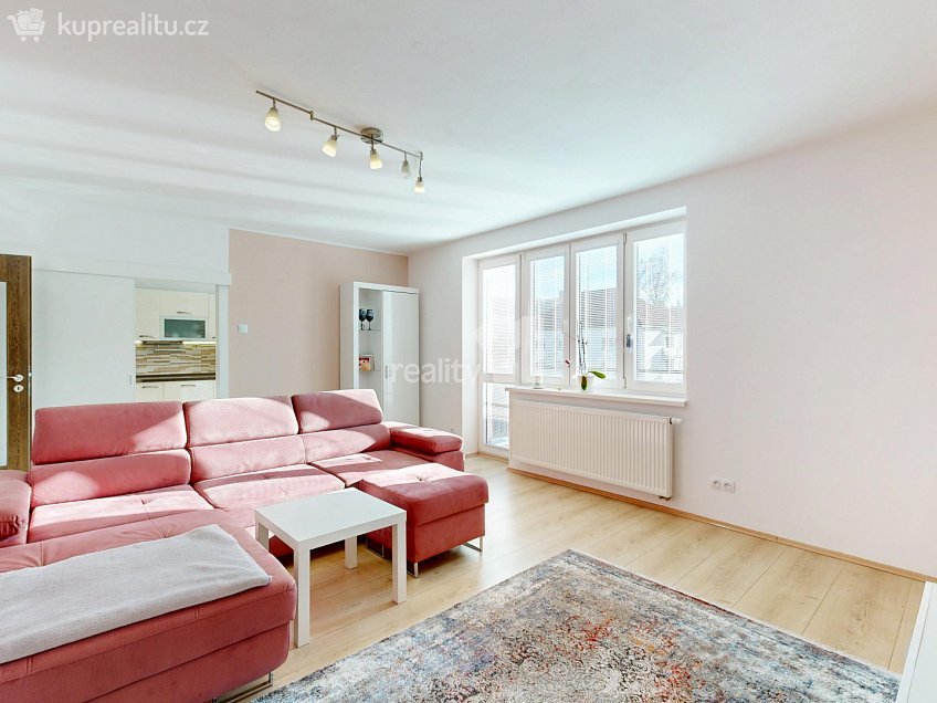 Pronájem bytu 3+1 78 m^2 5. května, Humpolec 