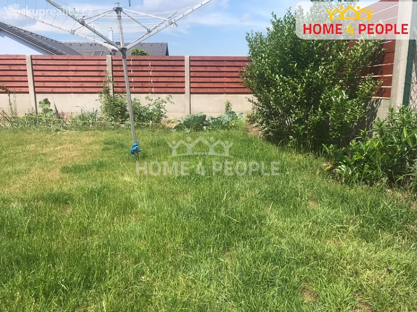 Pronájem bytu 2+1 70 m^2 Šámalova, Horoušany 