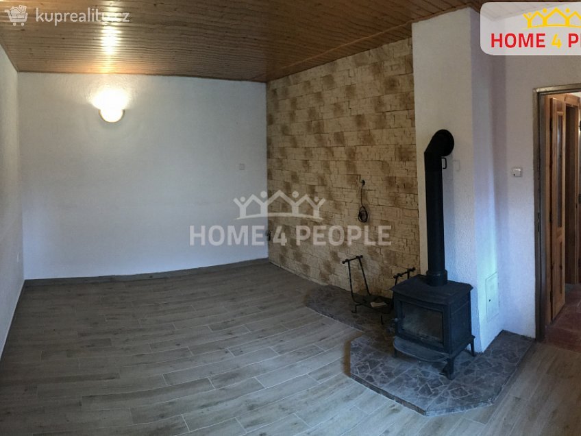 Pronájem bytu 2+1 70 m^2 Šámalova, Horoušany 