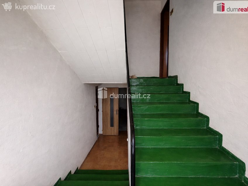 Prodej  rodinného domu 304 m^2 Na Výhledech, Ústí nad Labem 