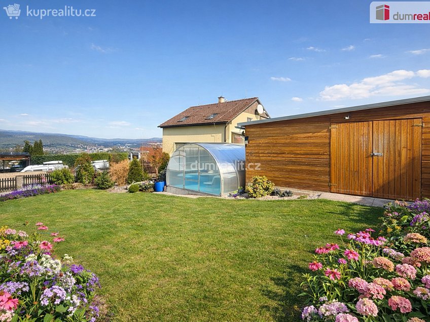 Prodej  rodinného domu 304 m^2 Na Výhledech, Ústí nad Labem 