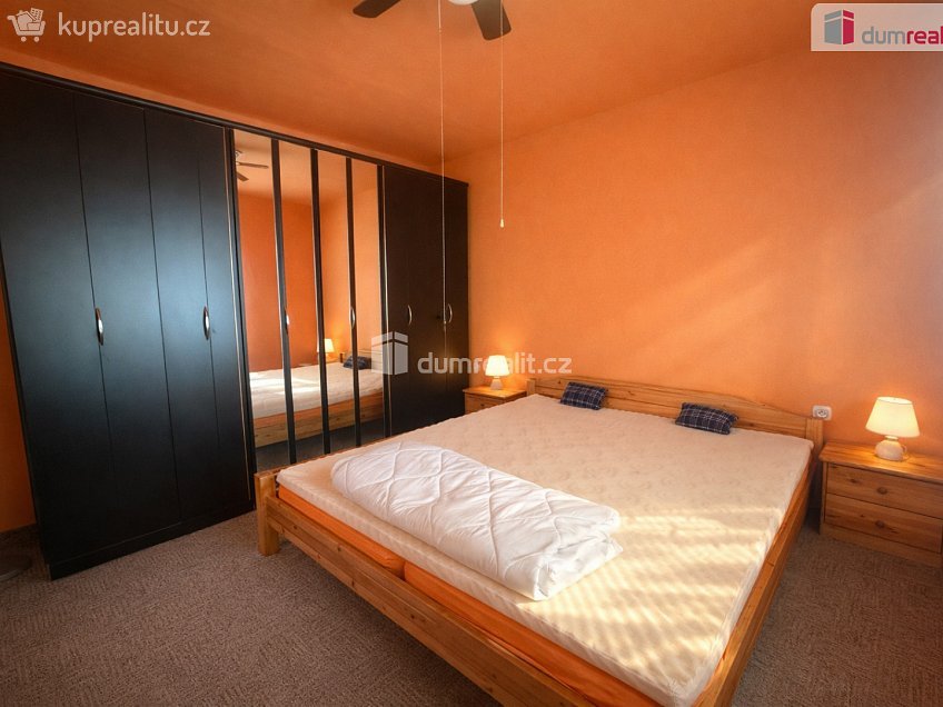 Prodej  rodinného domu 304 m^2 Na Výhledech, Ústí nad Labem 