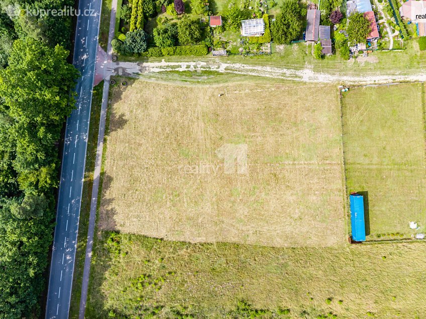 Prodej  stavebního pozemku 908 m^2 Horní Jelení, Horní Jelení 