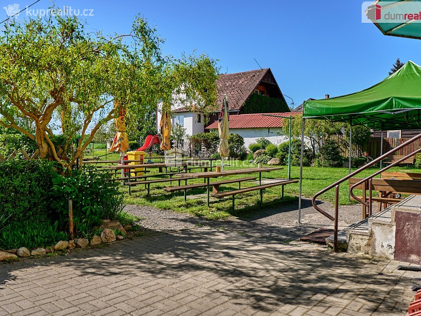 Prodej  rodinného domu 524 m^2 ČSA, Hroznětín 