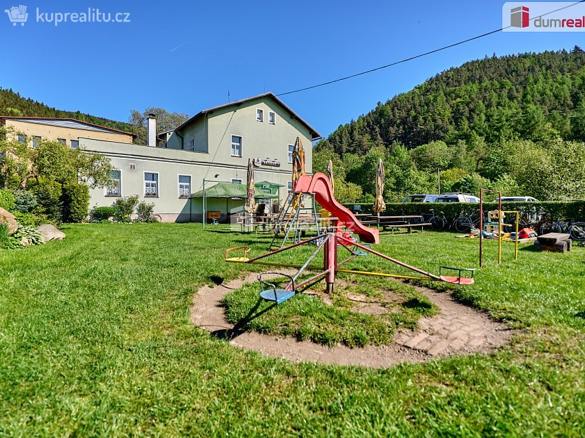 Prodej  rodinného domu 524 m^2 ČSA, Hroznětín 