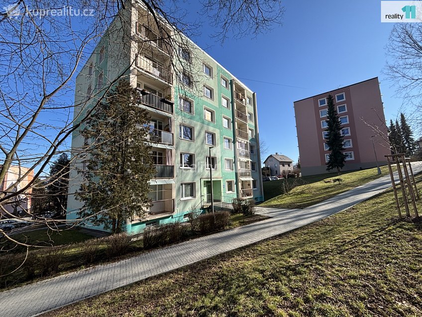 Prodej bytu 3+1 66 m^2 Palackého, Nový Bor 