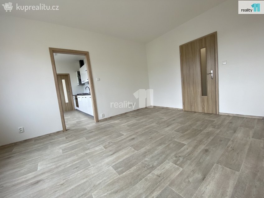 Prodej bytu 3+1 66 m^2 Palackého, Nový Bor 