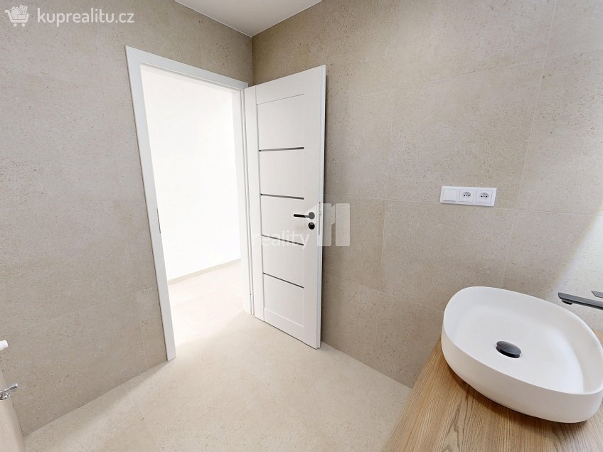 Prodej bytu 3+1 67 m^2 Na Sídlišti, Světlá nad Sázavou 