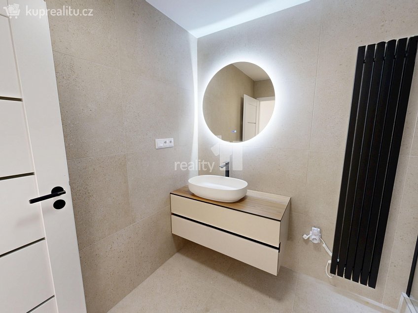 Pronájem bytu 3+1 67 m^2 Na Sídlišti, Světlá nad Sázavou 