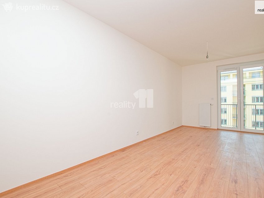 Pronájem bytu 2+kk 66 m^2 Švermova, Liberec 