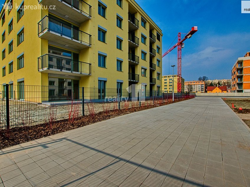 Pronájem bytu 2+kk 66 m^2 Švermova, Liberec 