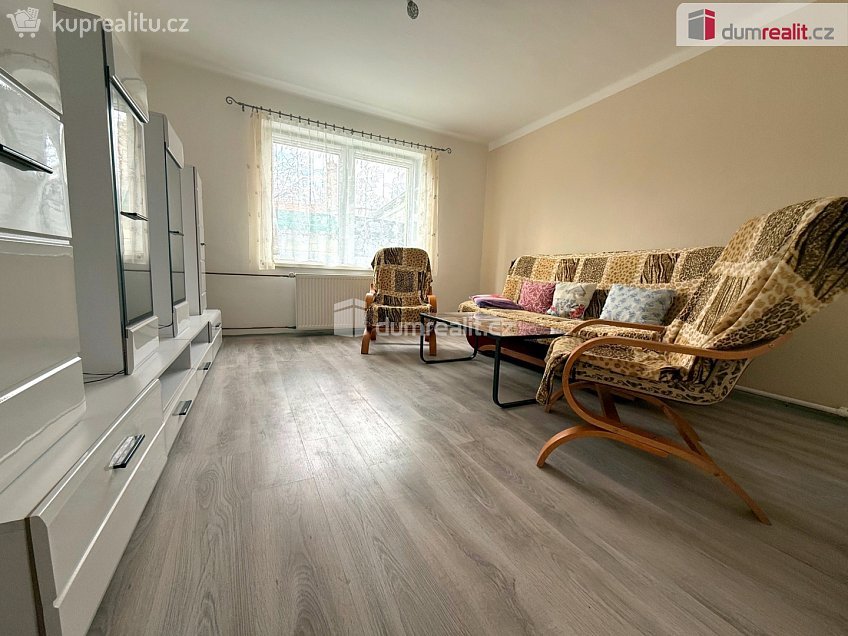 Pronájem  rodinného domu 100 m^2 Jalubí, Jalubí 