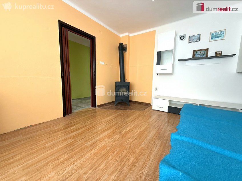 Pronájem  rodinného domu 100 m^2 Jalubí, Jalubí 