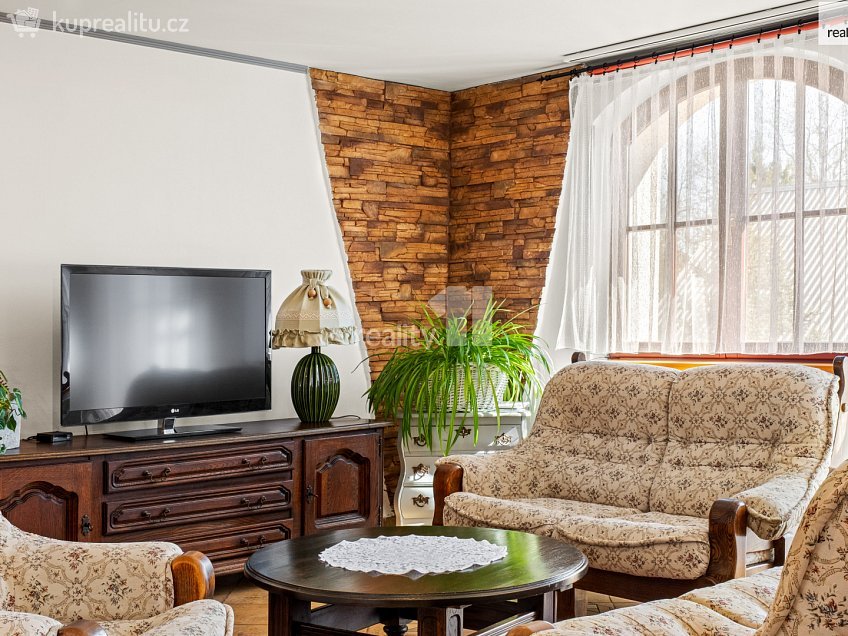 Prodej  rodinného domu 140 m^2 Ke Mlýnu, Radovesnice I 