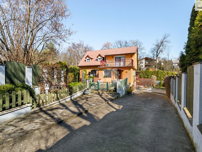 Prodej  rodinného domu 140 m^2 Ke Mlýnu, Radovesnice I 