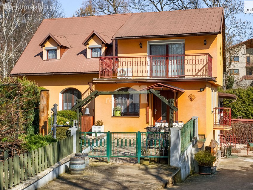 Prodej  rodinného domu 140 m^2 Ke Mlýnu, Radovesnice I 