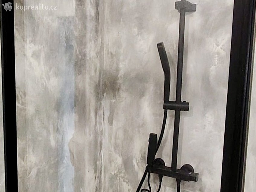 Pronájem bytu 1+kk 20 m^2 Husova 530, Mariánské Lázně 