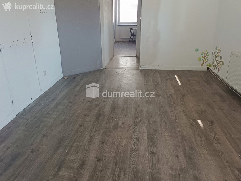 Prodej  výrobních prostor 1300 m^2 Dělnická, Děčín 