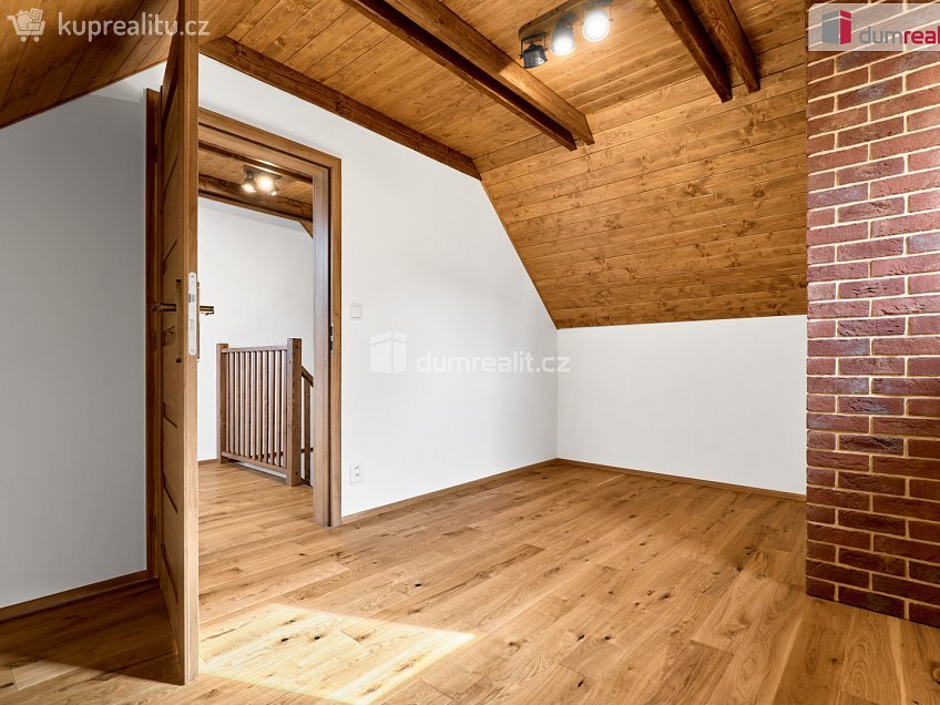 Prodej  rodinného domu 79 m^2 Koželužská, Hroznětín 