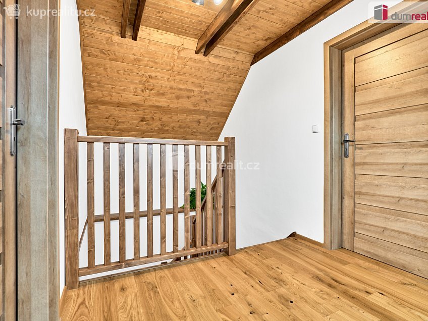 Prodej  rodinného domu 79 m^2 Koželužská, Hroznětín 