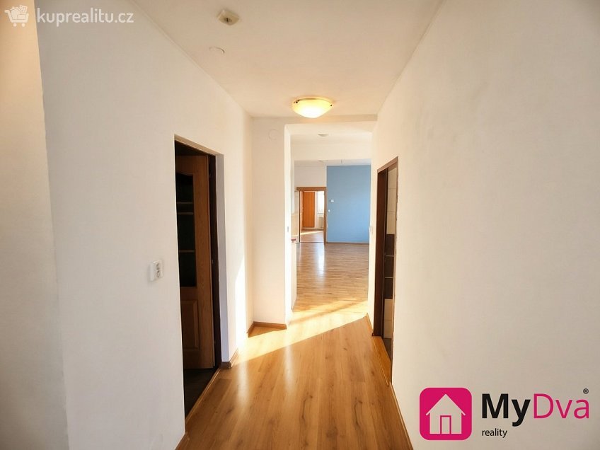 Pronájem bytu 3+kk 110 m^2 Blížkovice, Blížkovice 