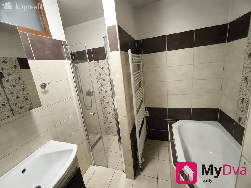 Pronájem bytu 3+kk 110 m^2 Blížkovice, Blížkovice 