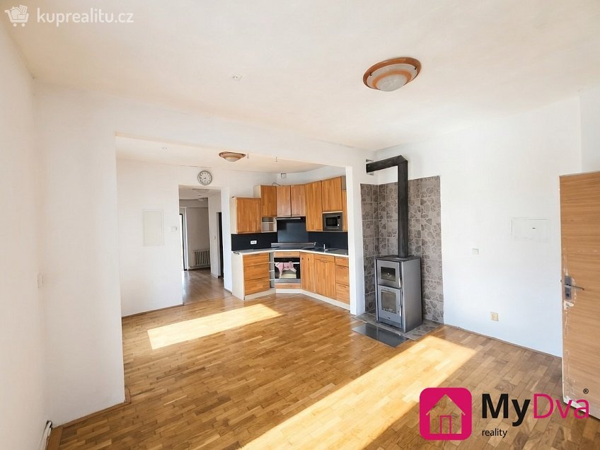 Pronájem bytu 3+kk 110 m^2 Blížkovice, Blížkovice 
