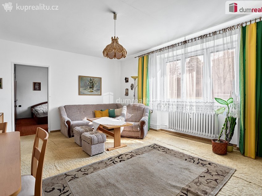 Prodej bytu 2+1 63 m^2 Horská, Ostrov 