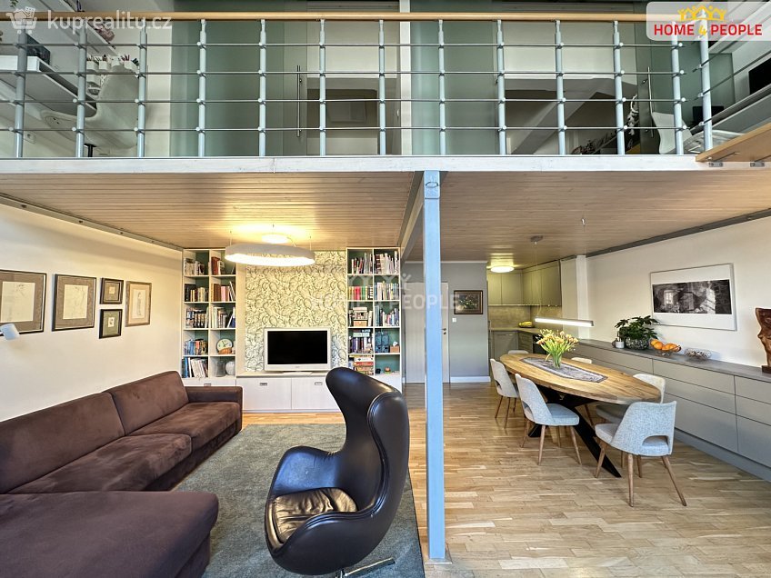 Pronájem bytu 3+kk 55 m^2 Novákových, Praha 8 