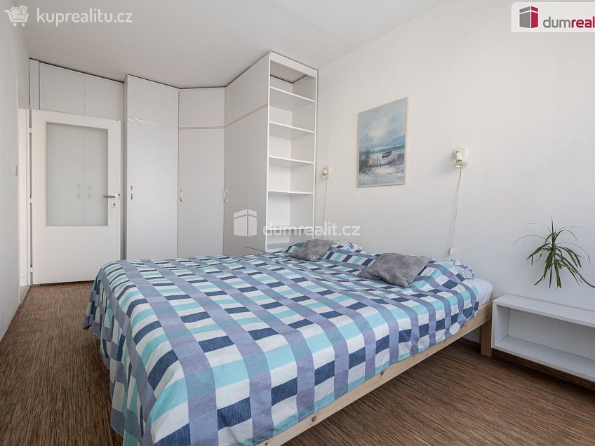 Prodej bytu 3+1 73 m^2 Nevanova, Praha 17 