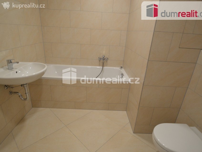 Pronájem bytu 2+kk 58 m^2 Krnkova, Praha 4 