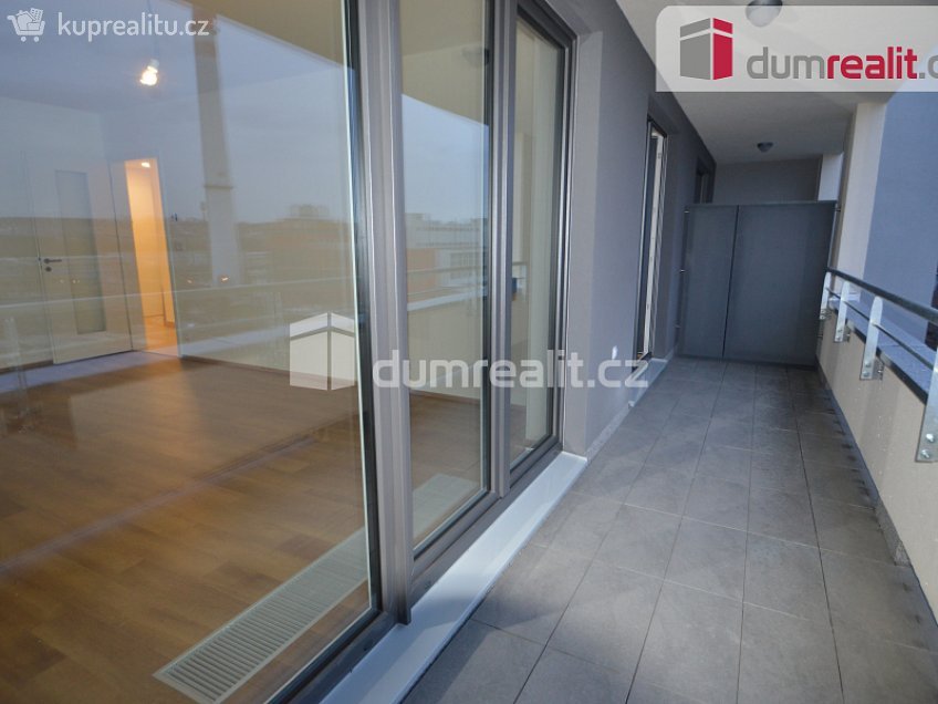 Pronájem bytu 2+kk 58 m^2 Krnkova, Praha 4 